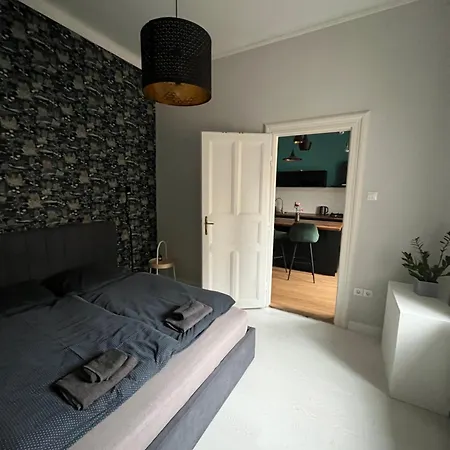 شقة Central Szeged Apartment